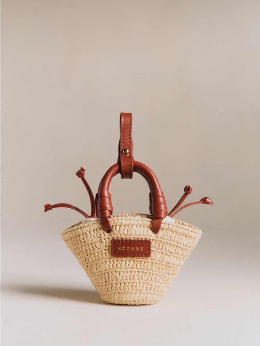 Sézane Justine Bag Accessory - Natural Raffia - mini basket, brand new
